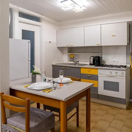 Casa Di Franco Di Apartment *